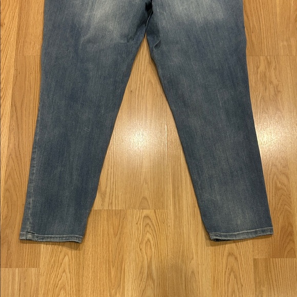 Democracy Ab Technology Women's Distress Jeans Size 16W - Picture 7 of 14